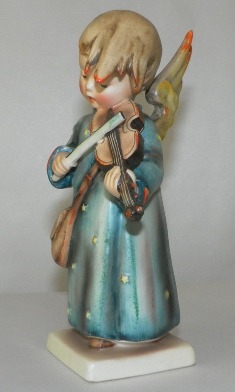 Celestial Musician Figurine HUM18840